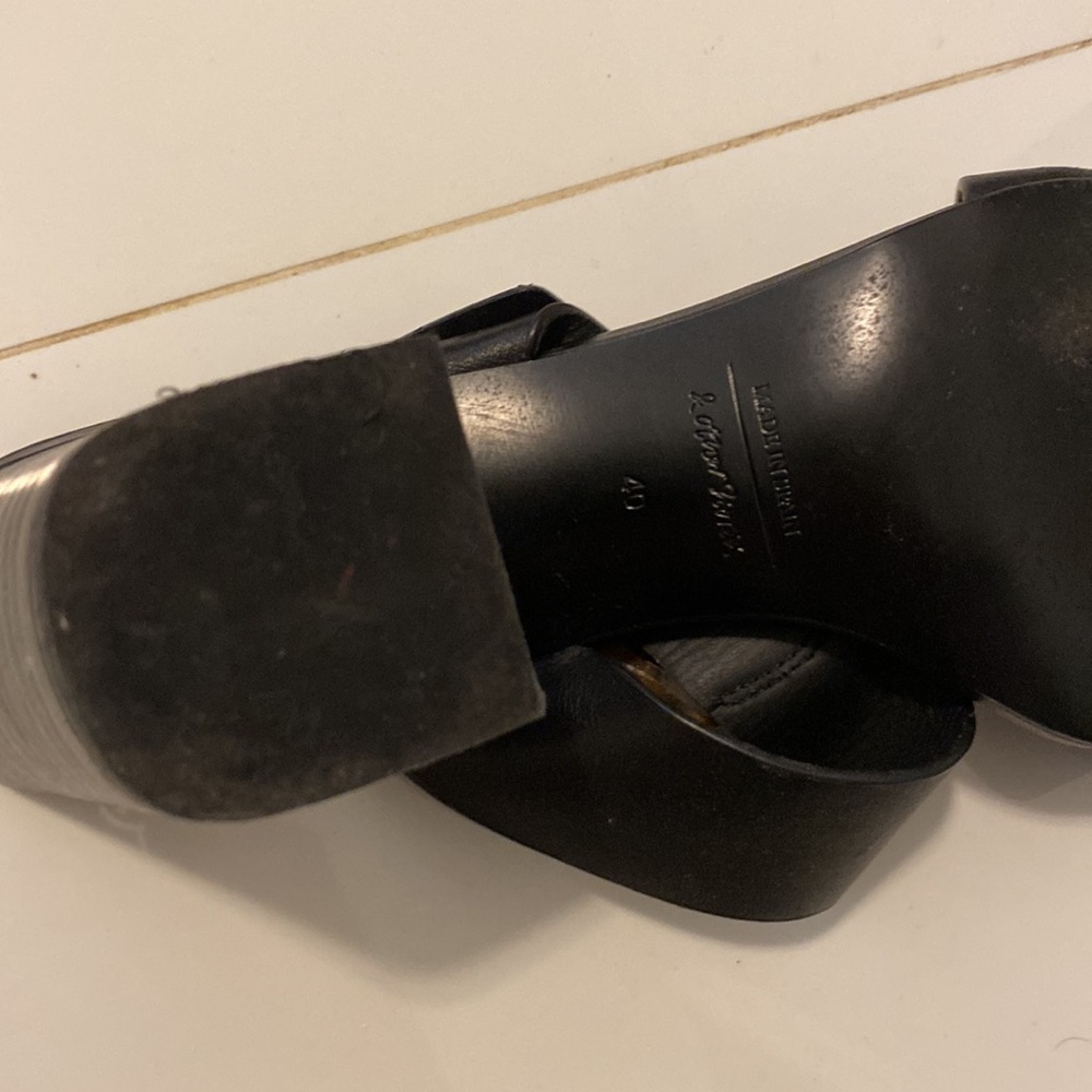 Worn Once. - image 2